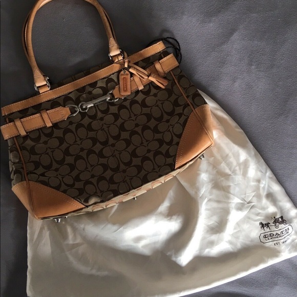 Coach classic tote - Picture 4 of 7